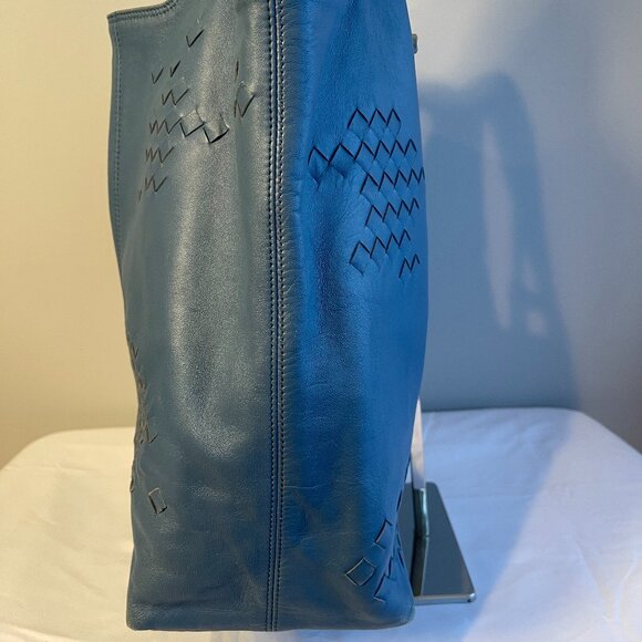 BOTTEGA VENETA Regent Intrecciato Nappa Leather Tote Bag, Blue - Preowned - Picture 3 of 16